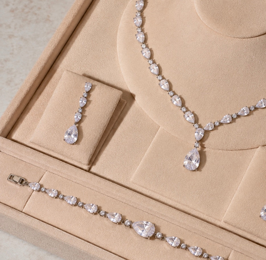 Pear Drop Set