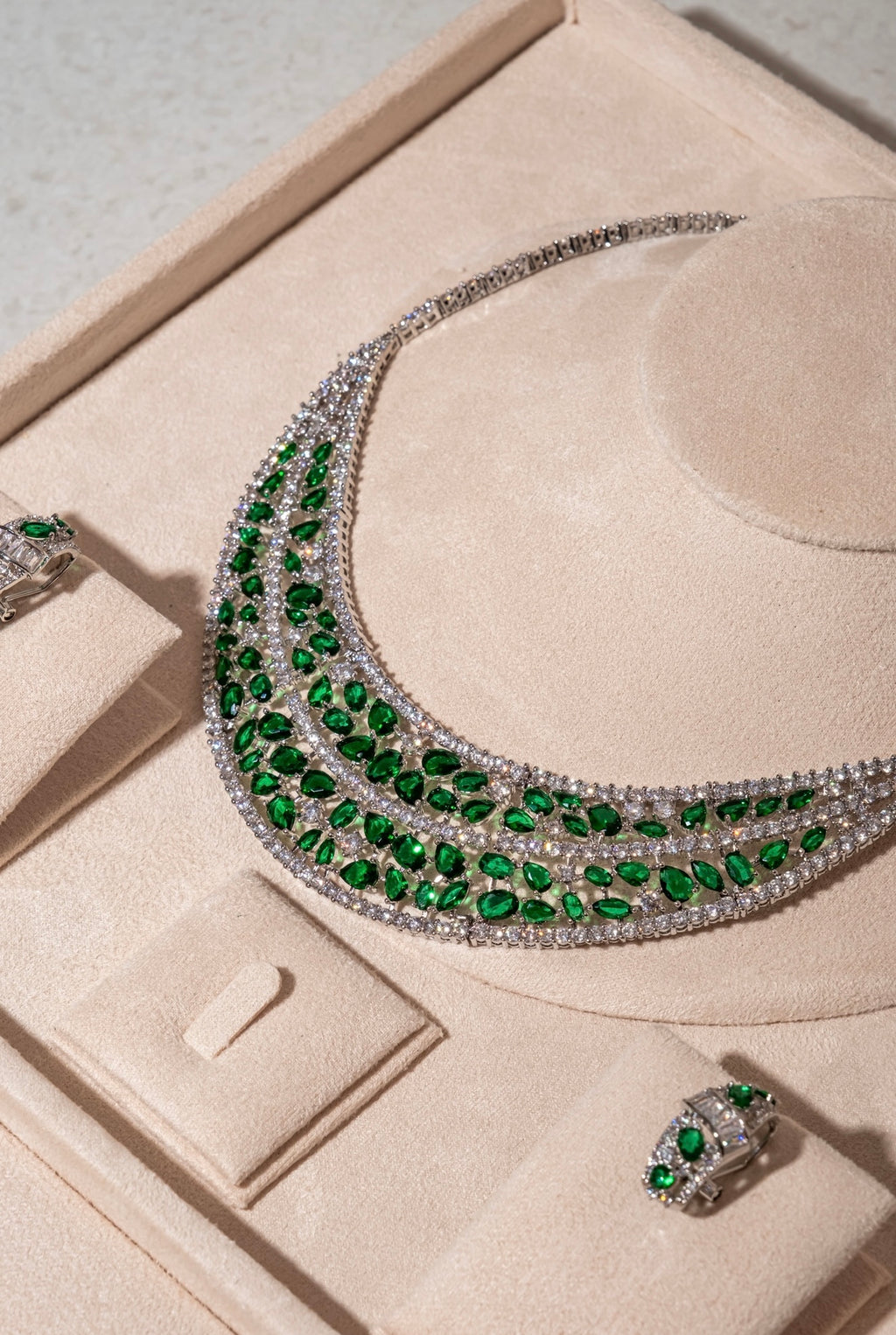 Green Majesty Set