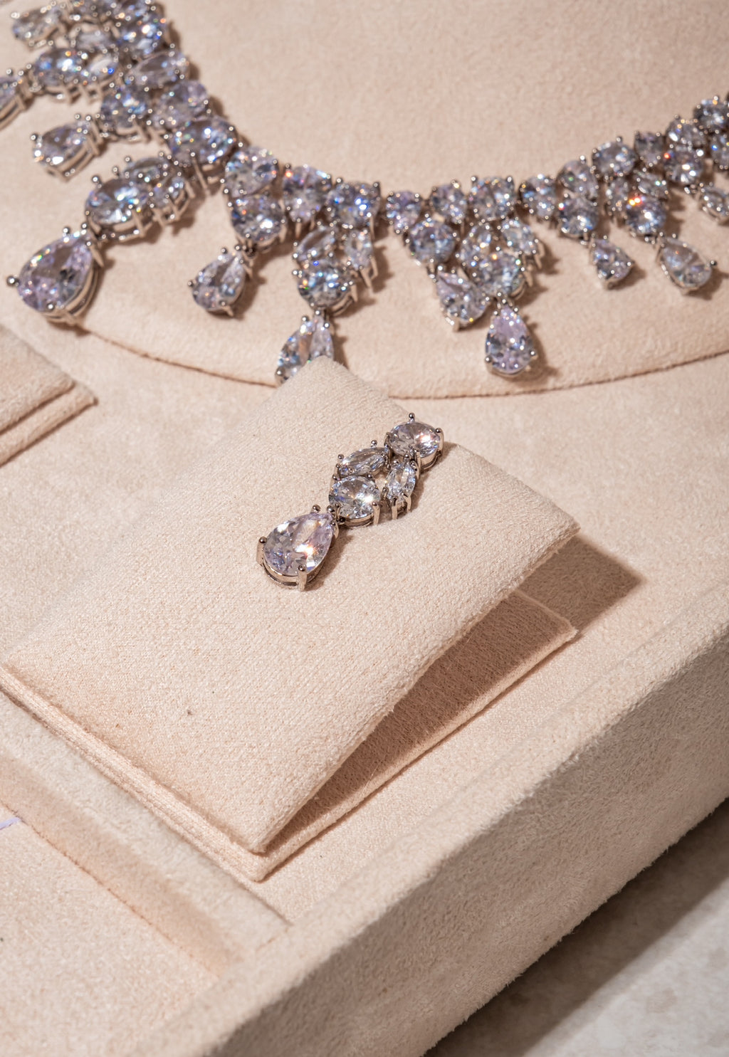 Diamond Cascade Set