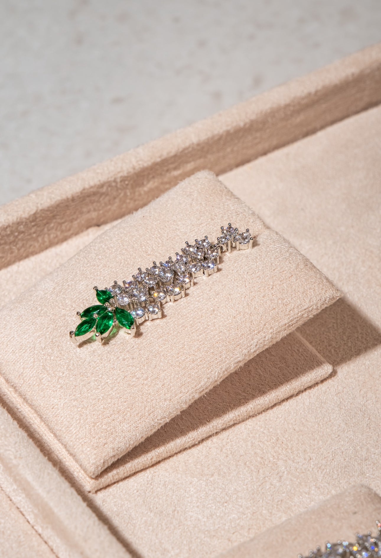 Royal Emerald Bloom