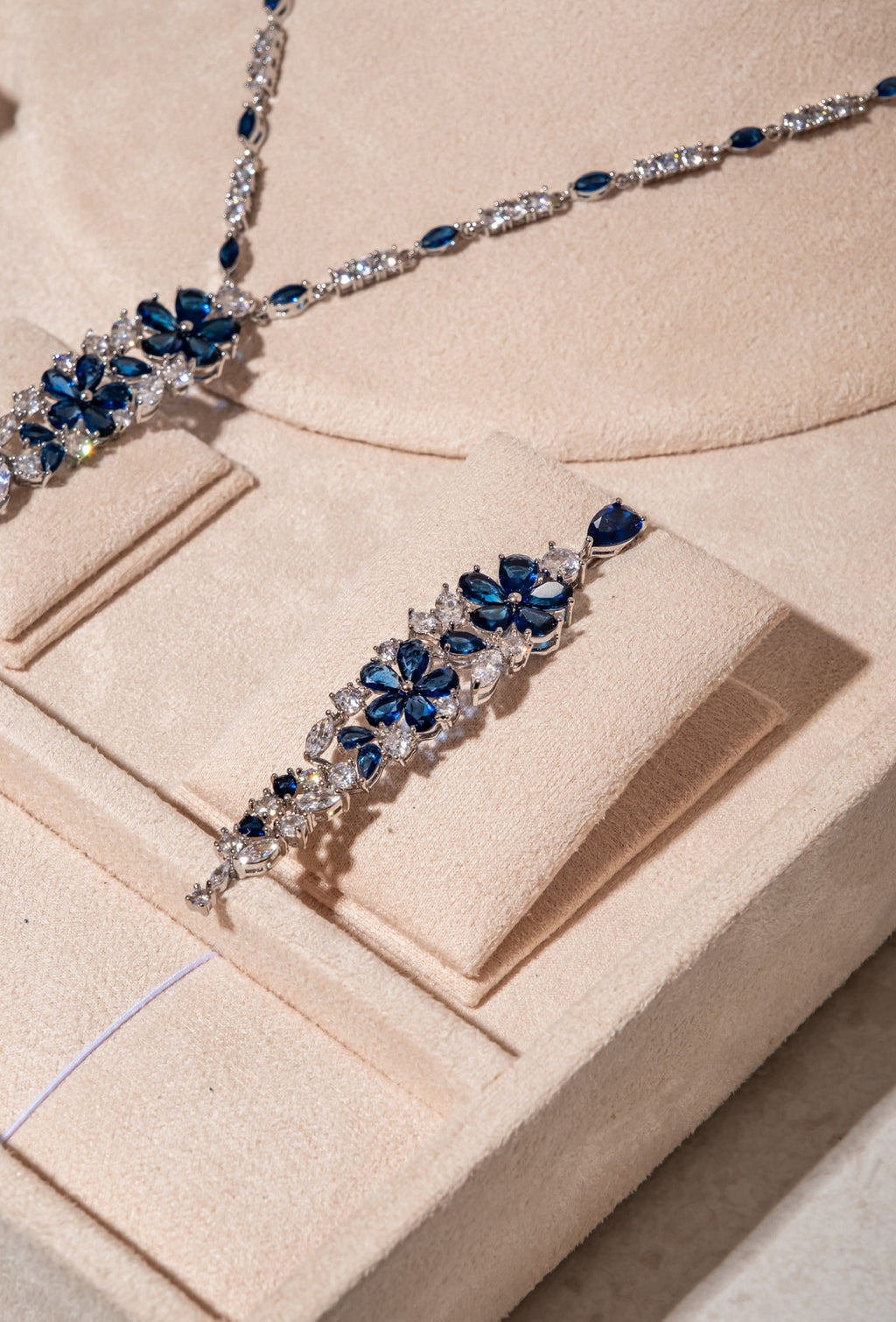 Royal Blue Blossom Set