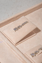 Elegance Drop Line Set