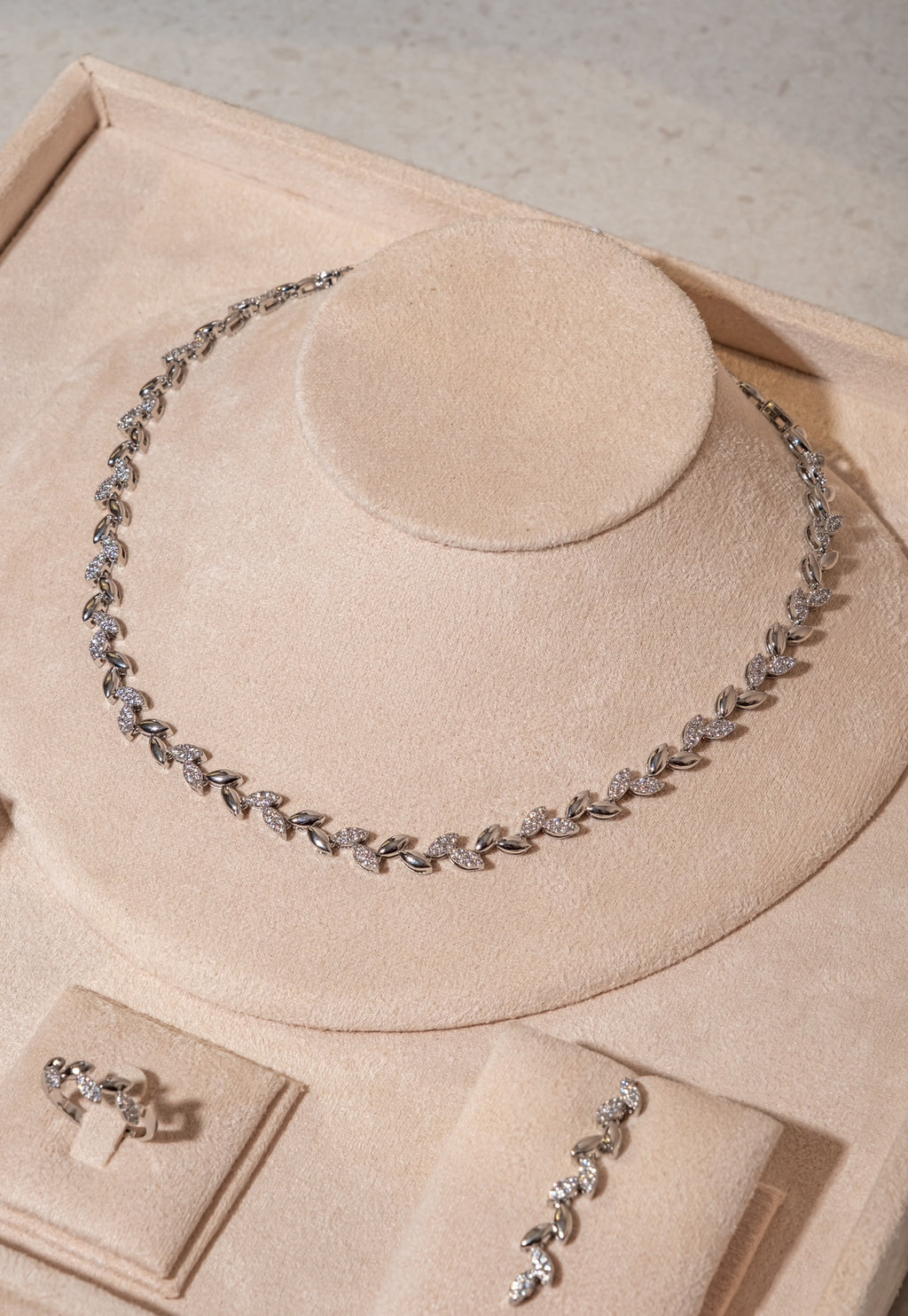 Silver Leaf Set