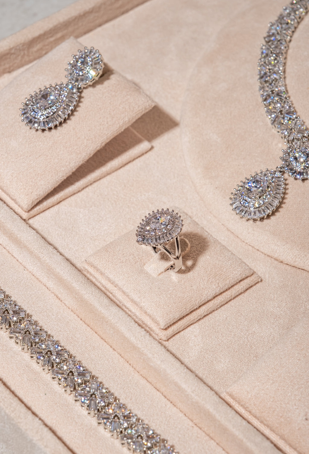 Royal Heirloom Set