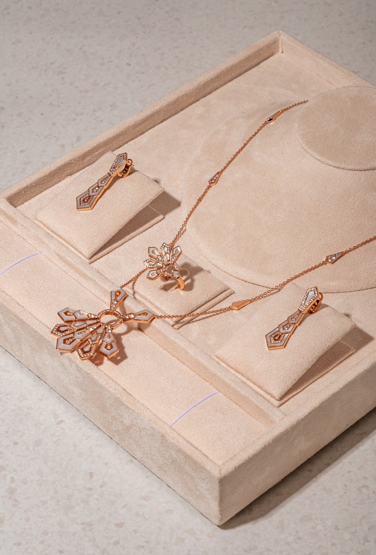 Radiant Dune Set