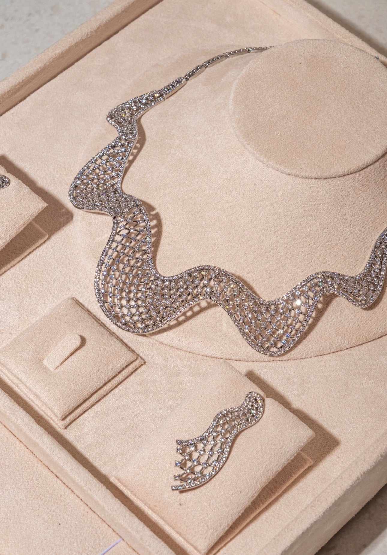 Diamond Wave Couture