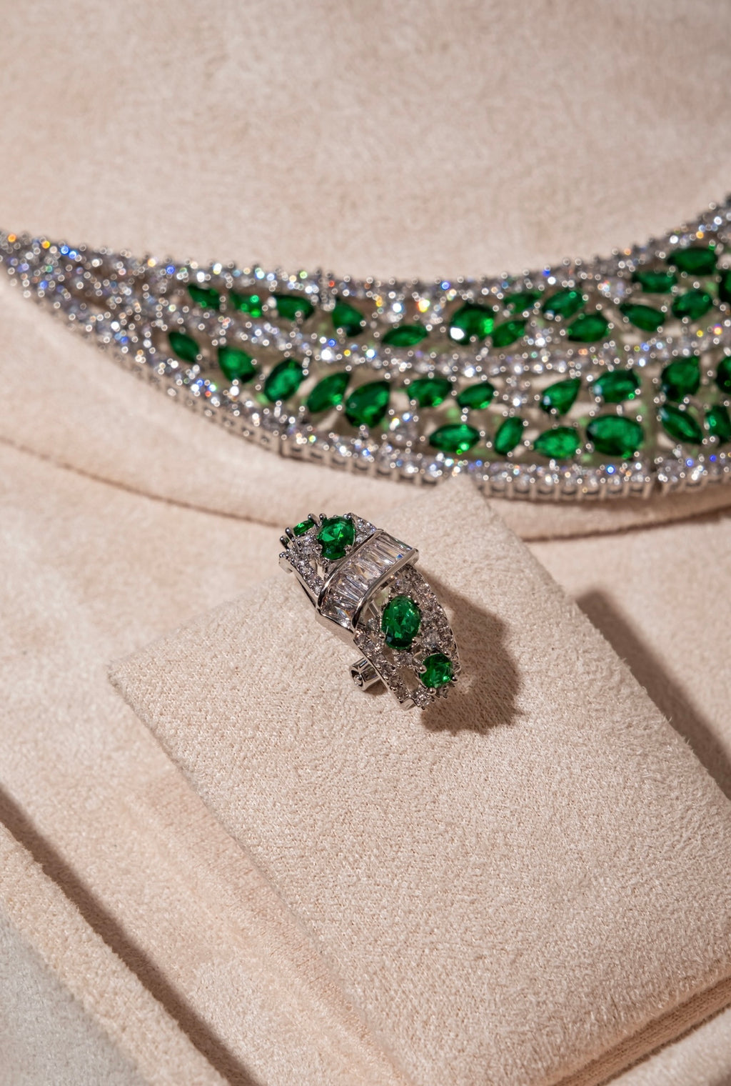 Green Majesty Set